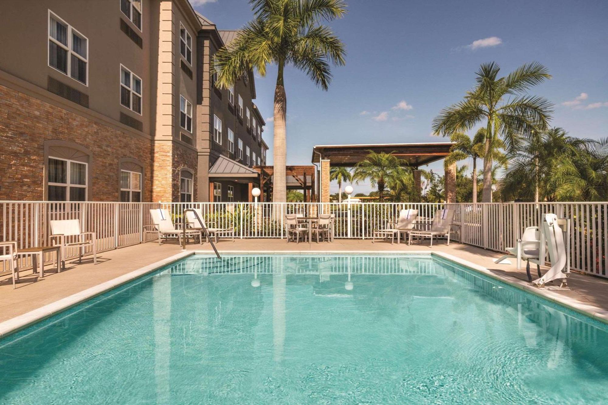 Country Inn & Suites By Radisson, Bradenton-Lakewood-Ranch, Fl Esterno foto